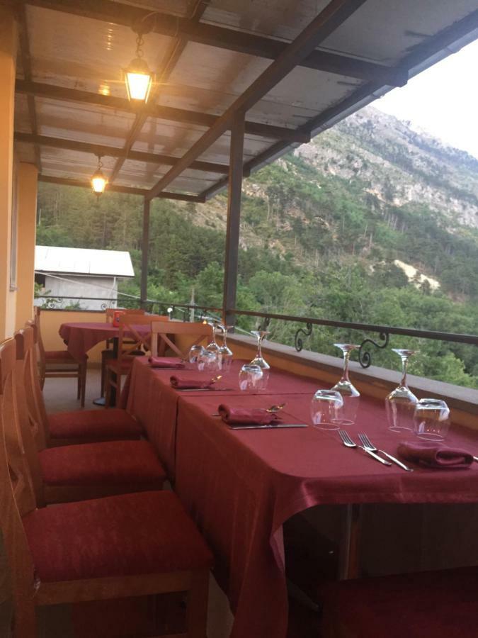 Albergo "Da Gigi" Селано Экстерьер фото